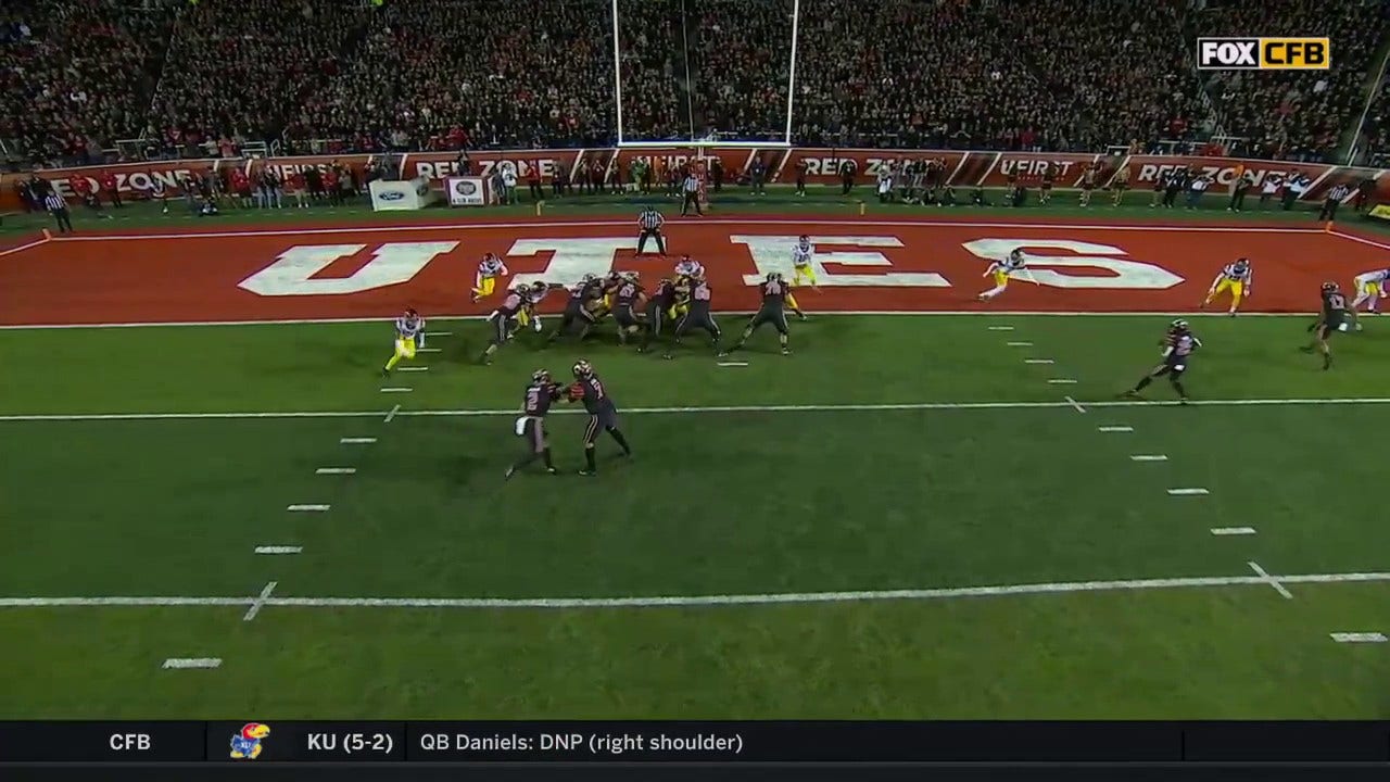 Cameron Rising FOOLS USC's defense to score the Utes' second TD of the game