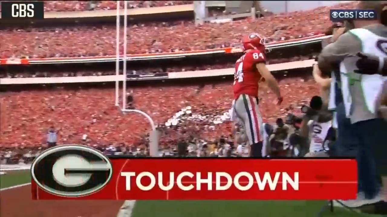 A perfect punt, a questionable safety no-call and an immediate TD somehow gives Georgia a 14-3 lead over Tennessee