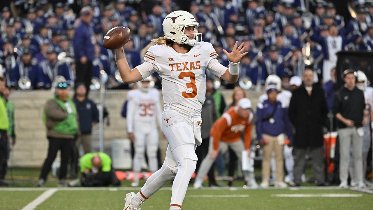 No. 24 Texas vs. No. 13 Kansas State Highlights | CFB on Fox