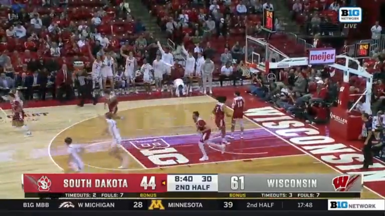 Badgers thrive in three-point land against South Dakota, finalize an 85-59 win