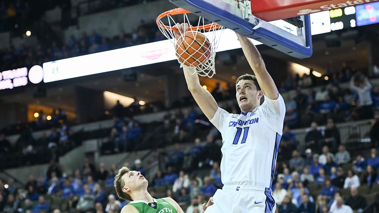 Creighton's Ryan Kalkbrenner led the Bluejays with 24 points and seven rebounds in the 96-61 win over North Dakota