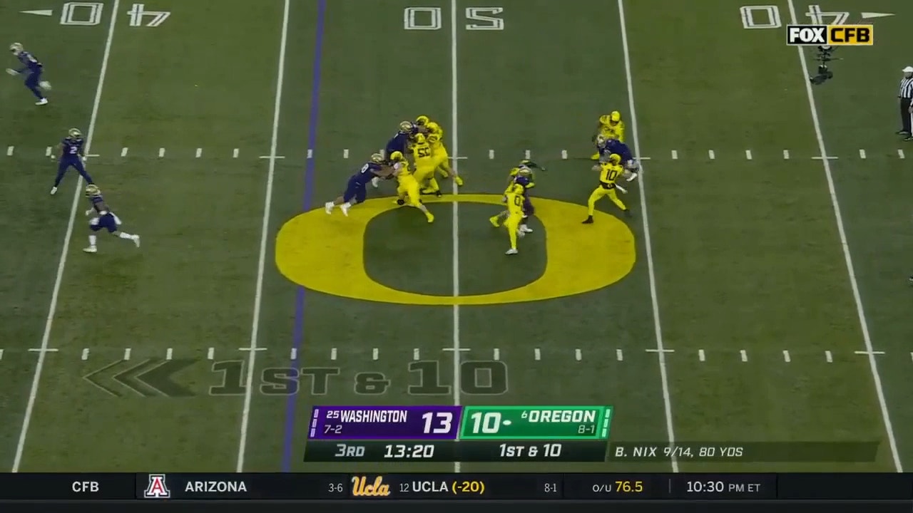 Bo Nix injury status: Oregon starting quarterback goes down in 4th quarter  vs. Washington [VIDEO] - DraftKings Network