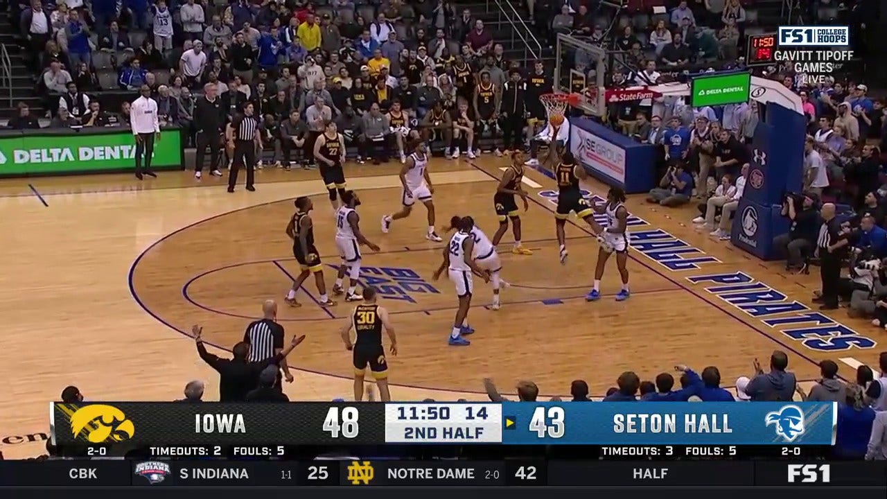 Seton Hall's Tae Davis throws down the SICK Ally-oop dunk vs. Iowa