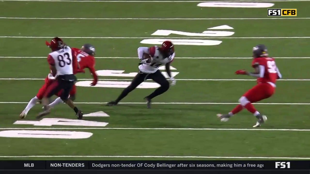 San Diego State's Tyrell Shavers connects with Jalen Mayden on the 63-yard pass, followed by Jaylon Armstead's TD rush