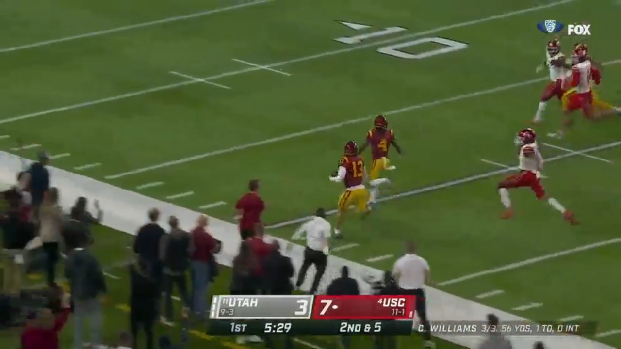 USC's Caleb Williams escapes pressure and breaks off a RIDICULOUS 59-yard run
