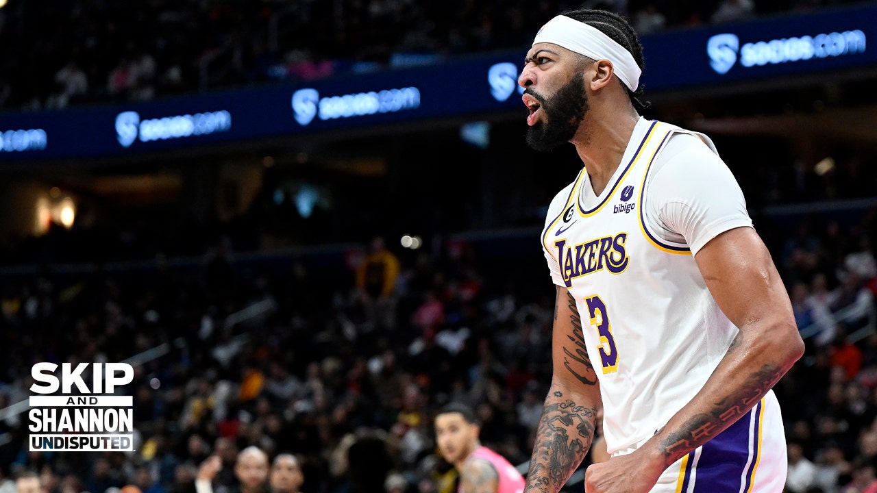 Lakers star Anthony Davis leaves game vs. Cavaliers early with flu