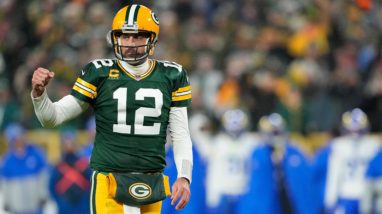 NFL Week 16: Will Aaron Rodgers and the Packers pour it on the Dolphins on  Christmas Day?