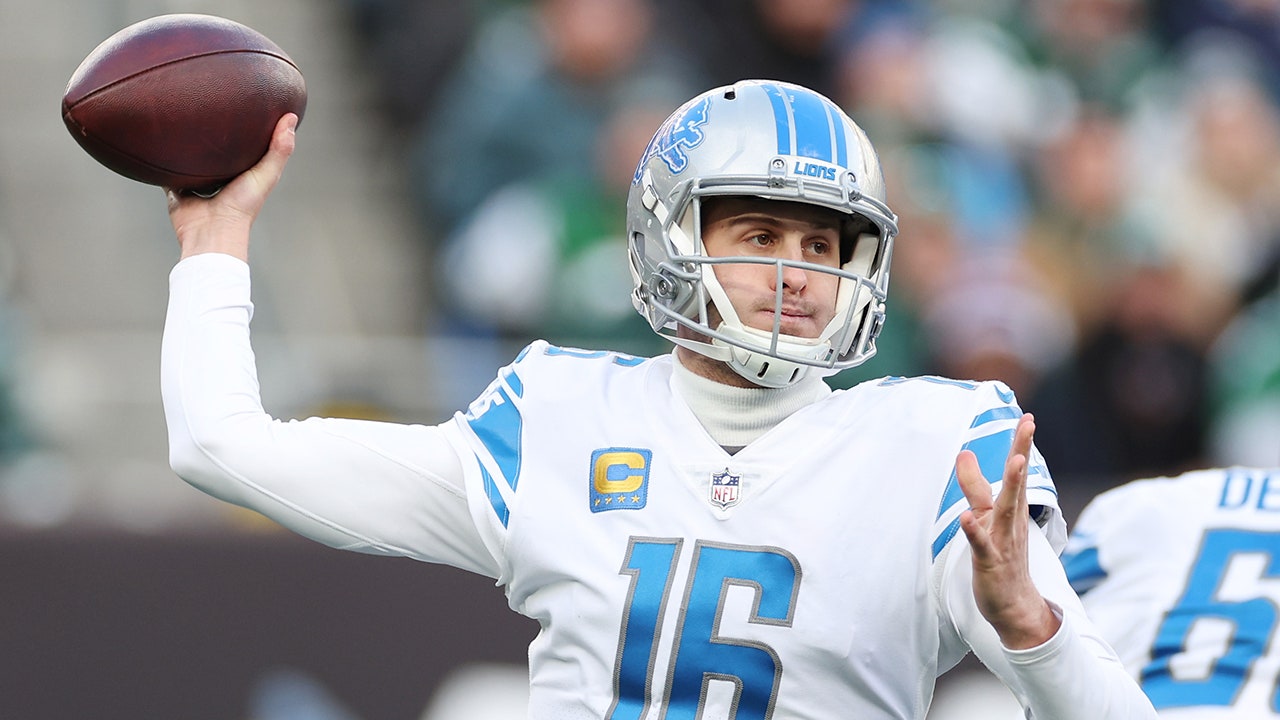NFL Week 16: Can the Panthers cover against the Lions this weekend
