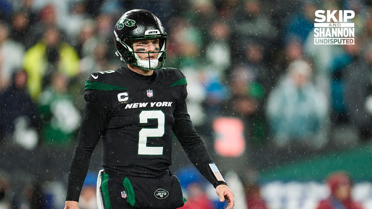 Zach Wilson: New York Jets quarterback booed off during defeat by