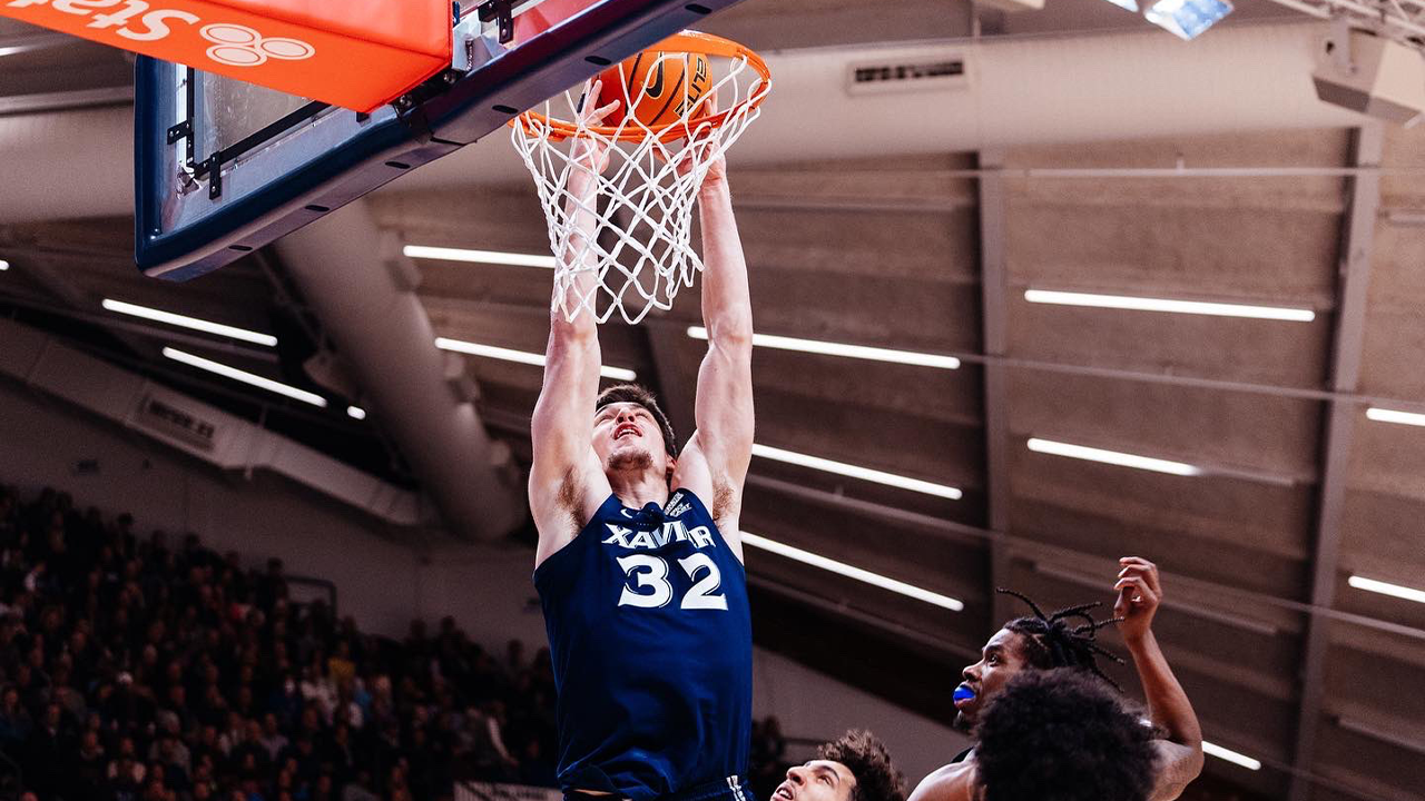 No.18 Xavier's Zach Freemantle and Souley Boum rack up double-doubles to pull past Villanova 88-80