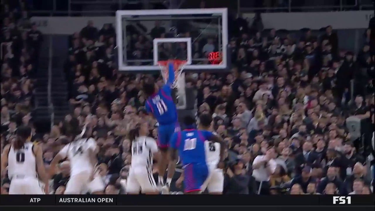 Da'Sean Nelson hammers in an acrobatic slam for DePaul