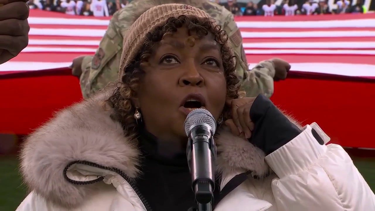 Anita Baker sings the National Anthem ahead of the NFC Championship Game | NFL on FOX