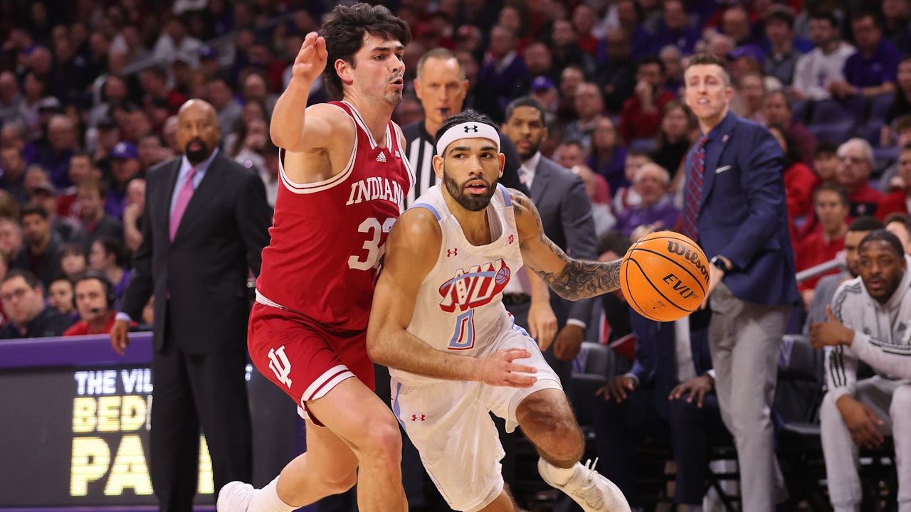 Northwestern’s Boo Buie scores the game-winning bucket to upset No. 14 Indiana