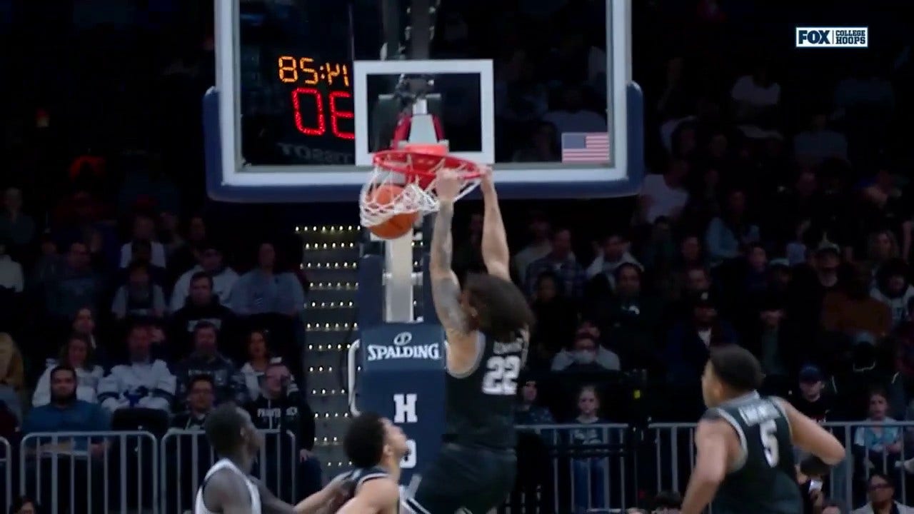 Providence's Devin Carter crashes the boards, throws down WILD putback slam against Georgetown