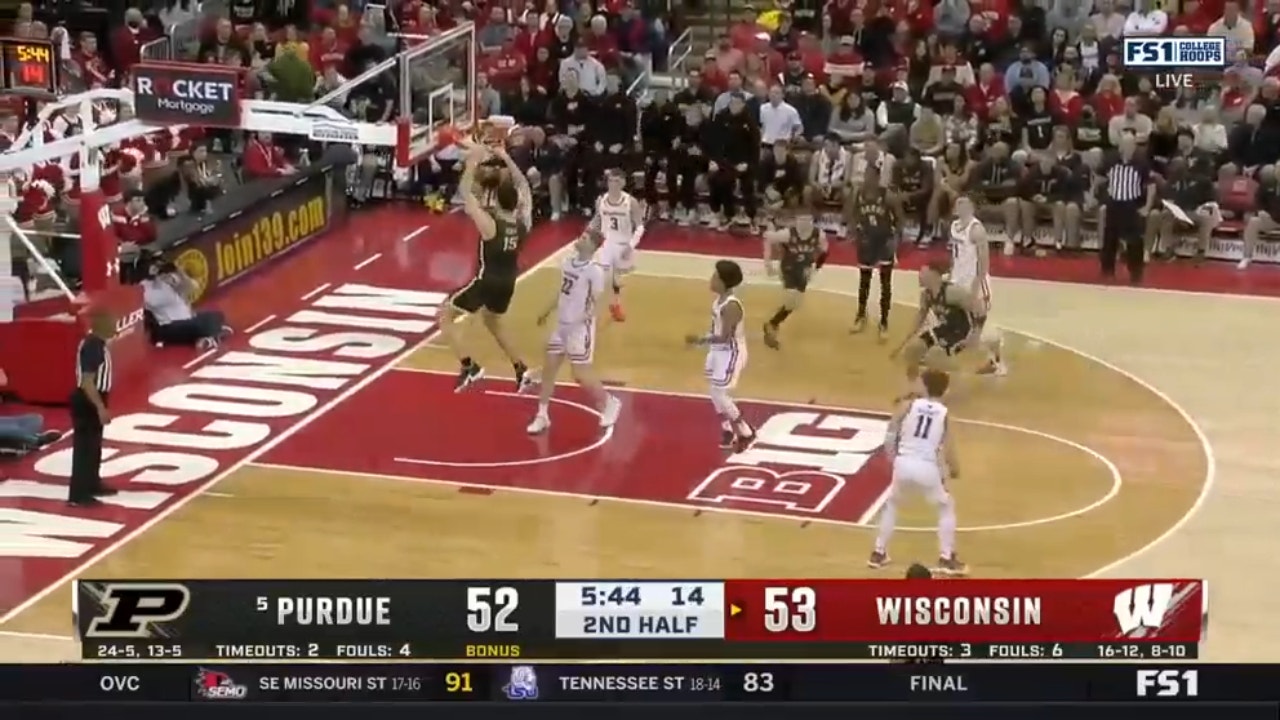 Purdue's Zach Edey gets the feed down low and finishes with a two-handed dunk to take the lead in the second half 