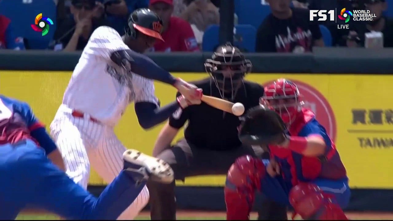 Didi Gregorius' RBI-single helps the Netherlands get level with Cuba