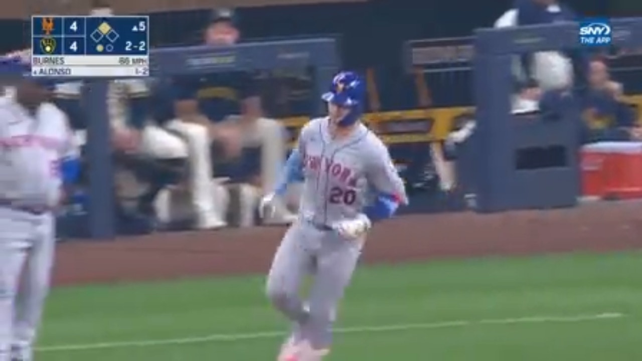 Pete Alonso hits his second home run of the game to give the Mets a 6-4 lead over the Brewers