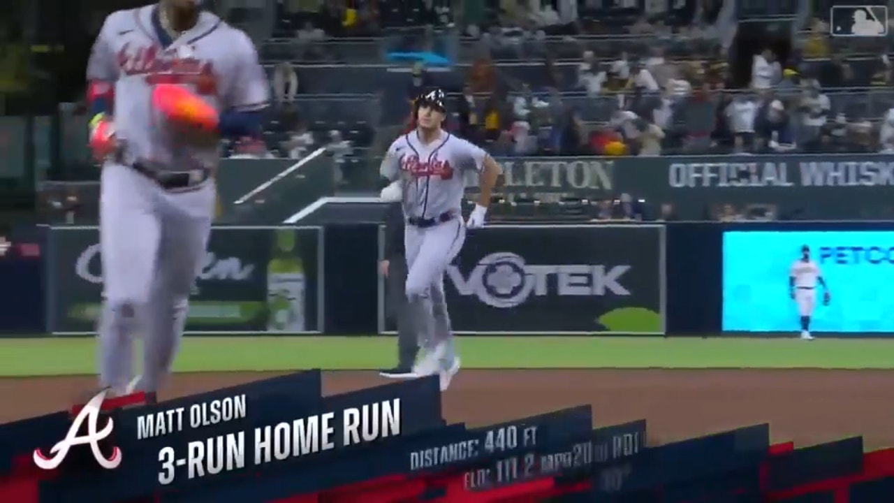 Matt Olson sends a HUGE three-run homer to right-center field, extending Braves' lead to 8-1