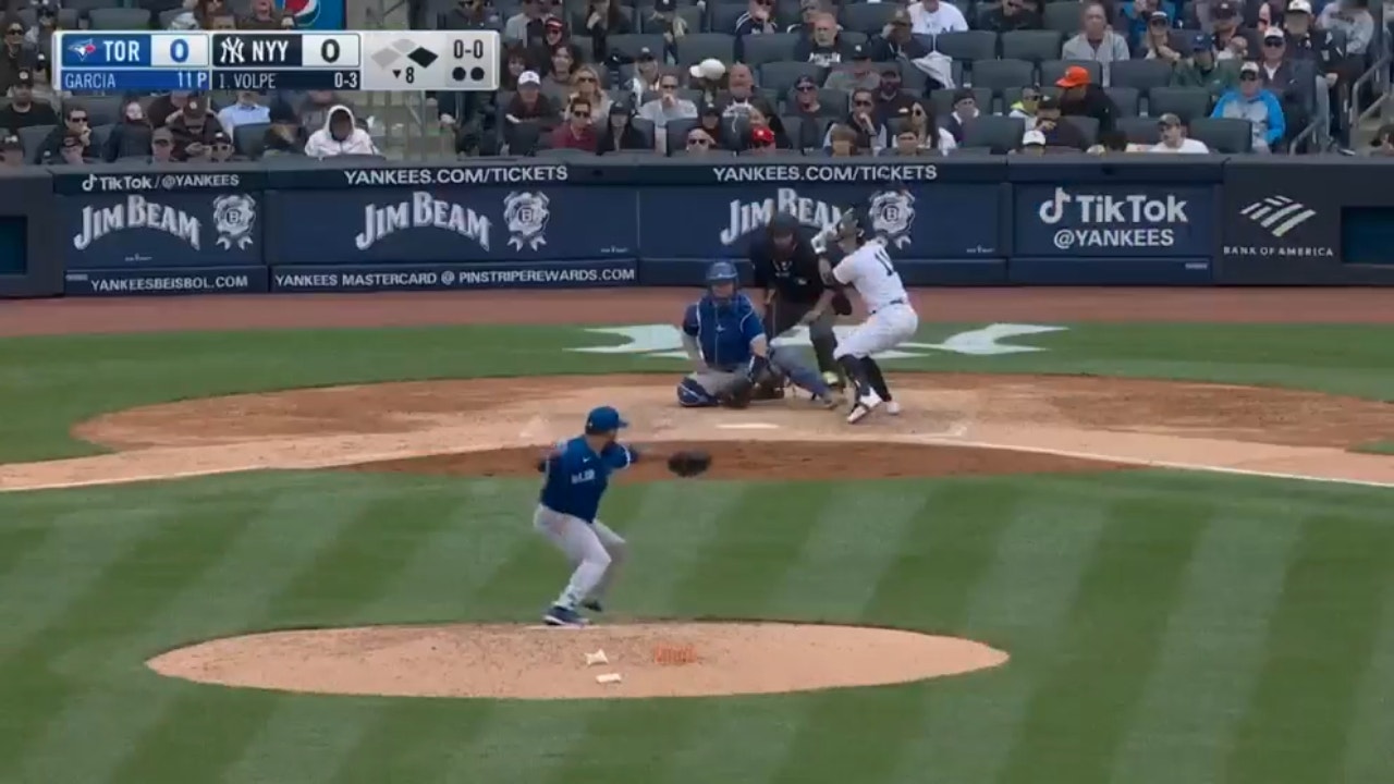 Yankees' Anthony Volpe smashes a two-run home run in the eighth inning