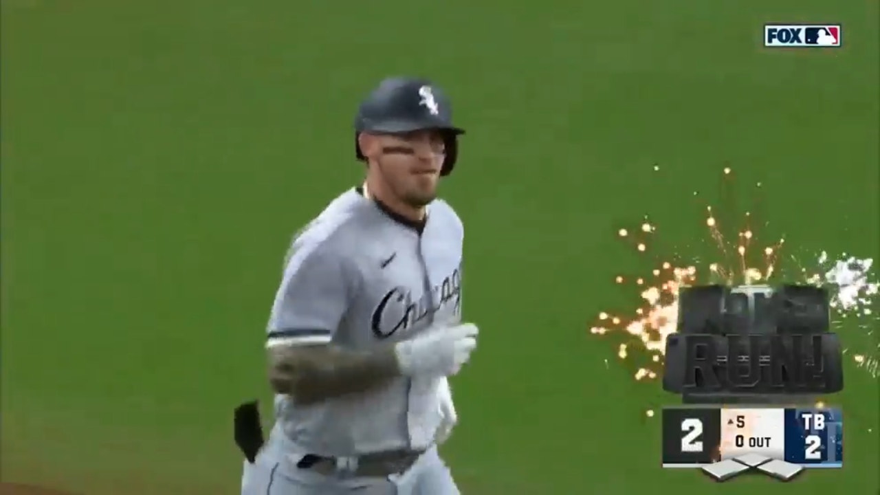 Yasmani Grandal sends a solo homer to center field as White Sox level respond against Rays