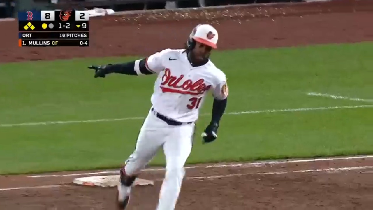 Cedric Mullins sends a GRAND SLAM to right field as Orioles close in on Red Sox lead
