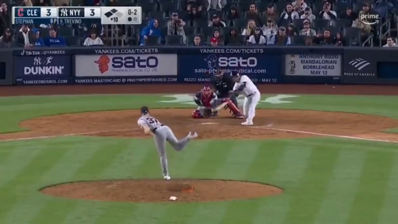 Jose Trevino gives the Yankees a pinch-hit, walk-off single vs. Guardians