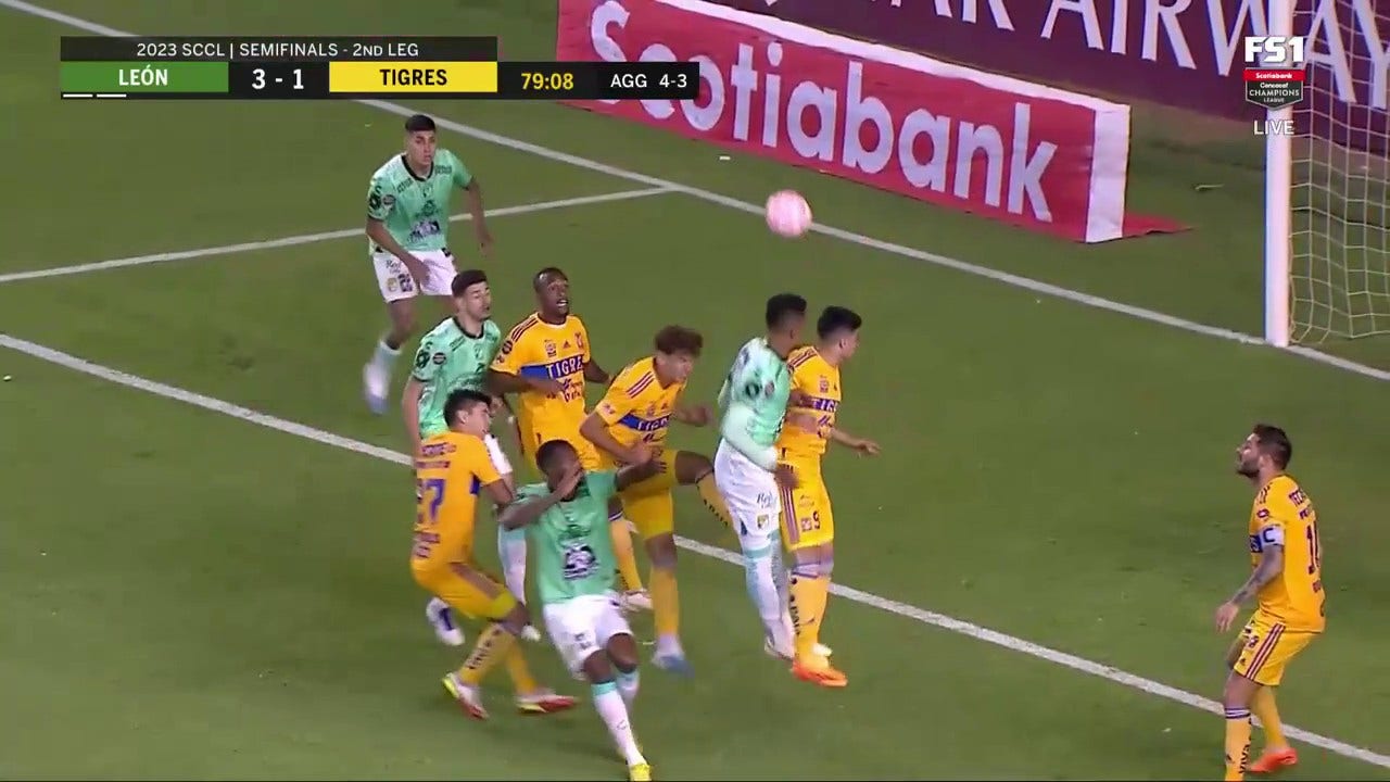 León defeats Tigres 3-1 thanks to a clutch goal from Adonis Frias in the 79th minute