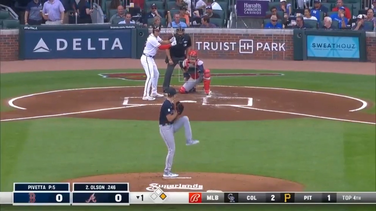 Braves' Matt Olson hits a deep shot to right field to take the 2-0 lead over the Red Sox