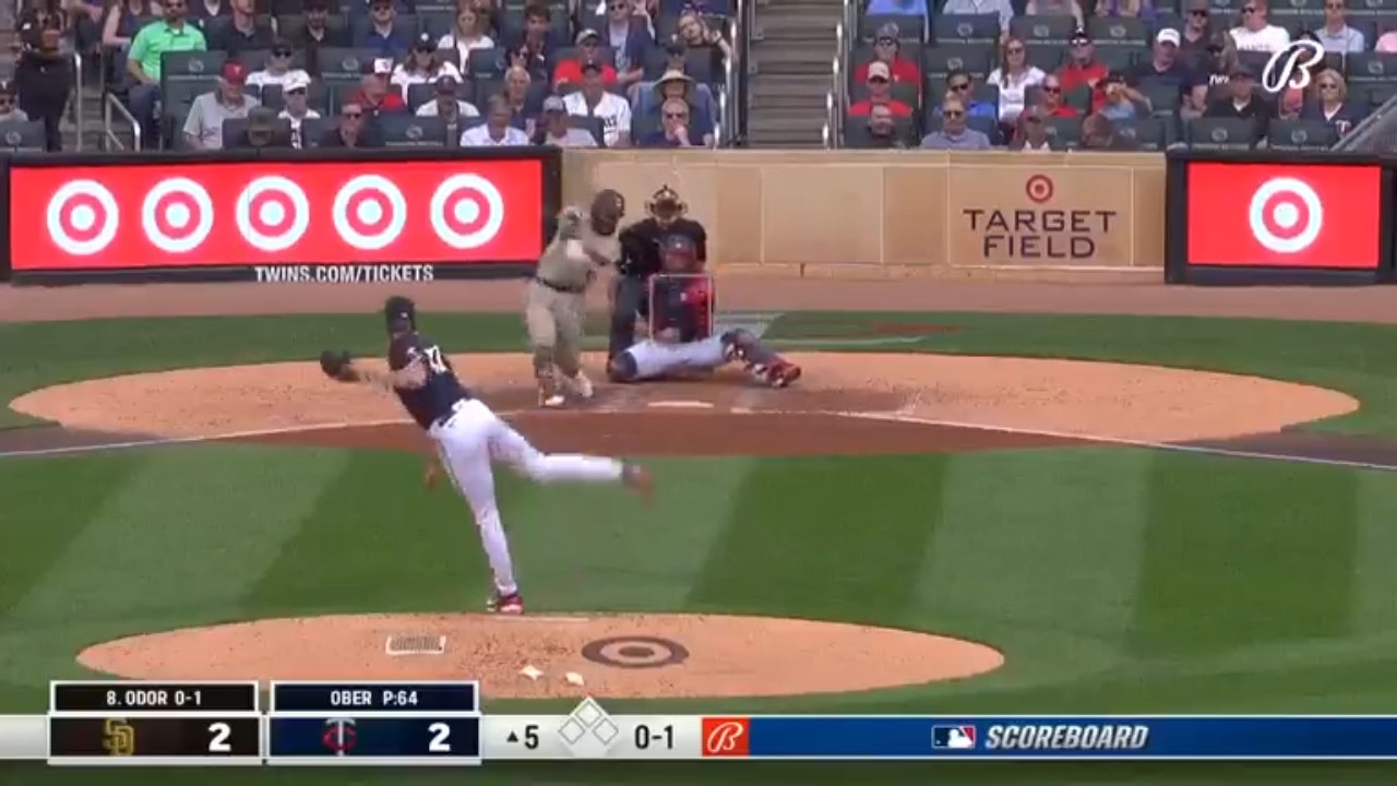 Rougned Odor crushes his first homer as a Padre to take the lead vs. the Twins