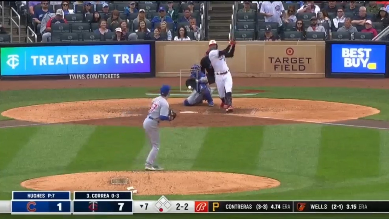 Twins' Carlos Correa crushes a no-doubter to left-center field for a commanding 8-1 lead over the Cubs