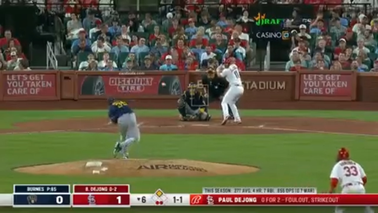 Paul DeJong knocks a two-run home run to give the Cardinals a 3-0 lead over the Brewers