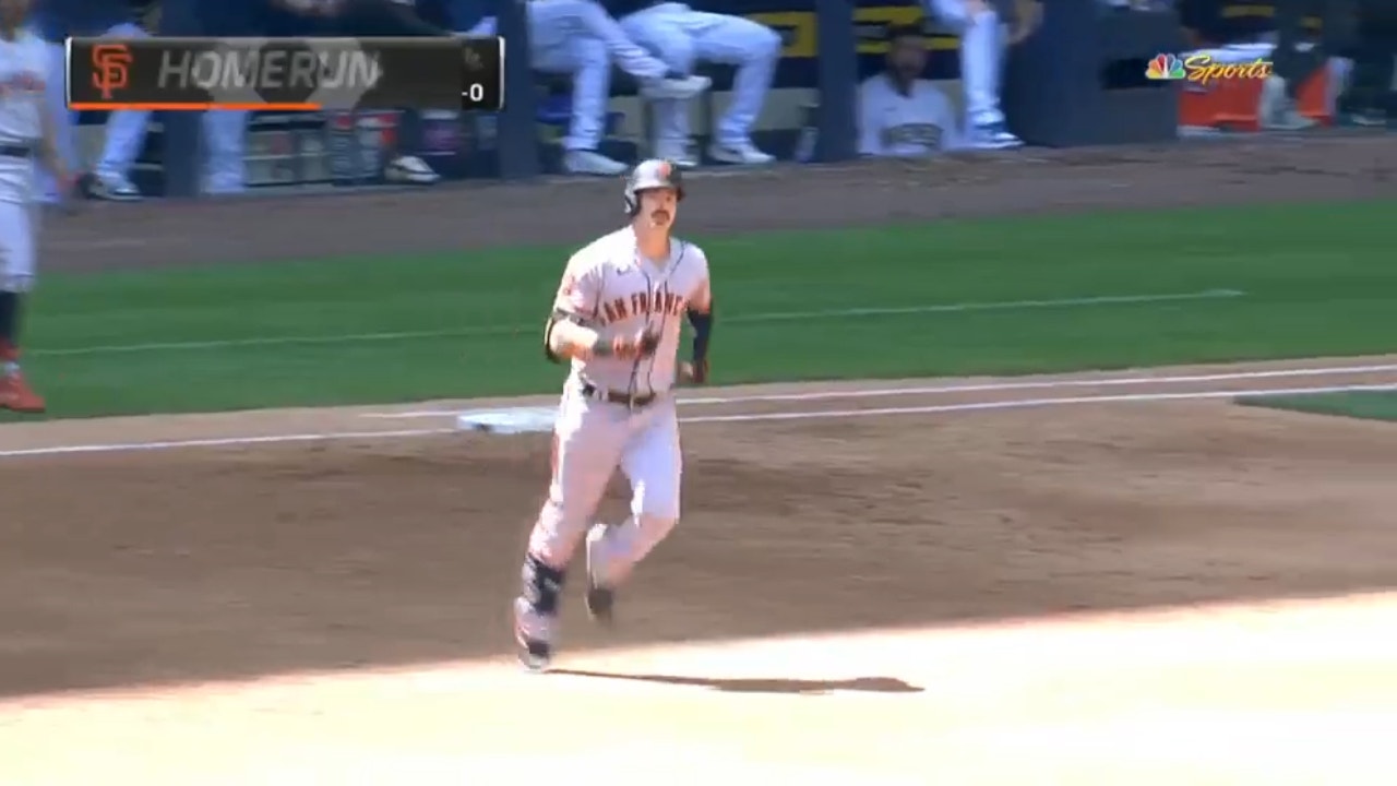 Giants' Mike Yastrzemski crushes a solo home run against the Brewers