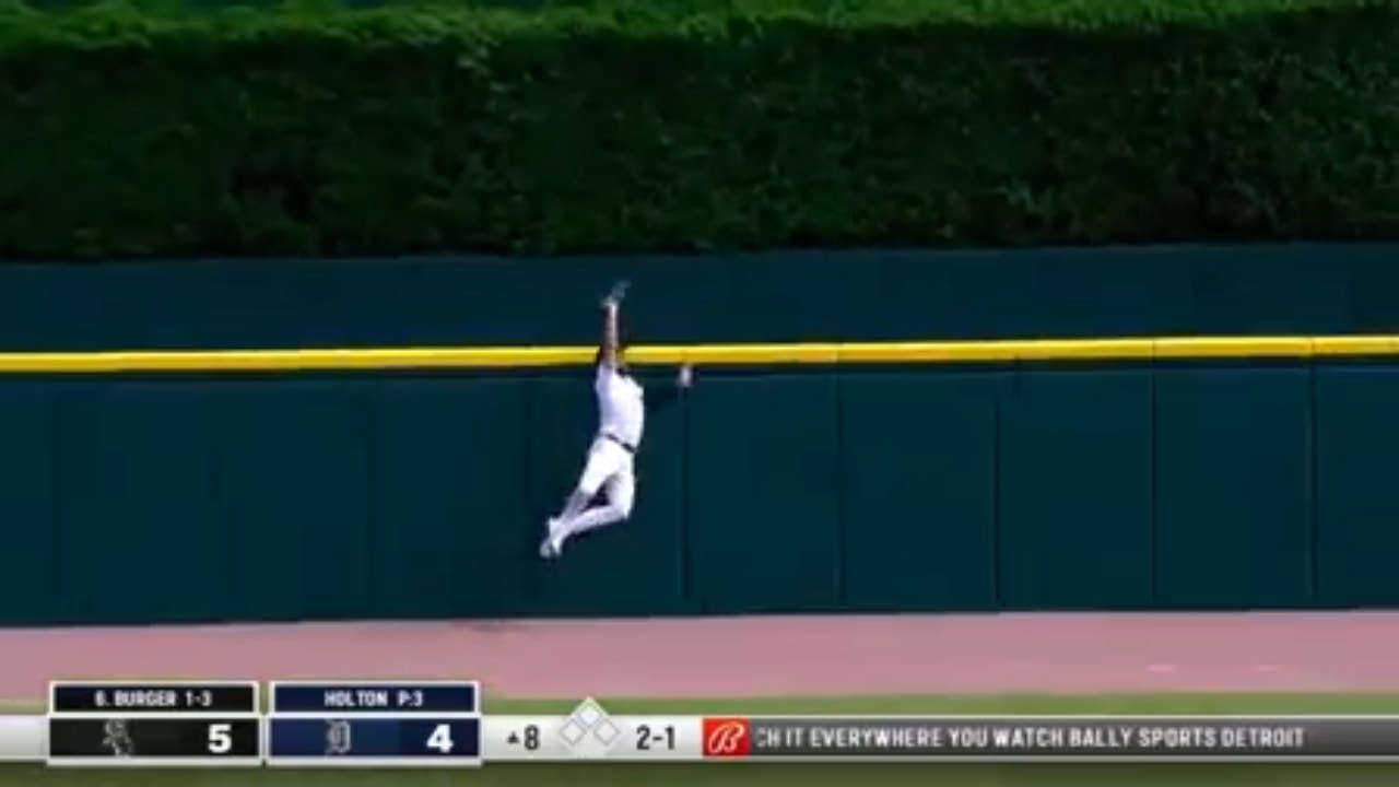 Tigers' Riley Greene leaps and robs White Sox's Jake Burger of a home run