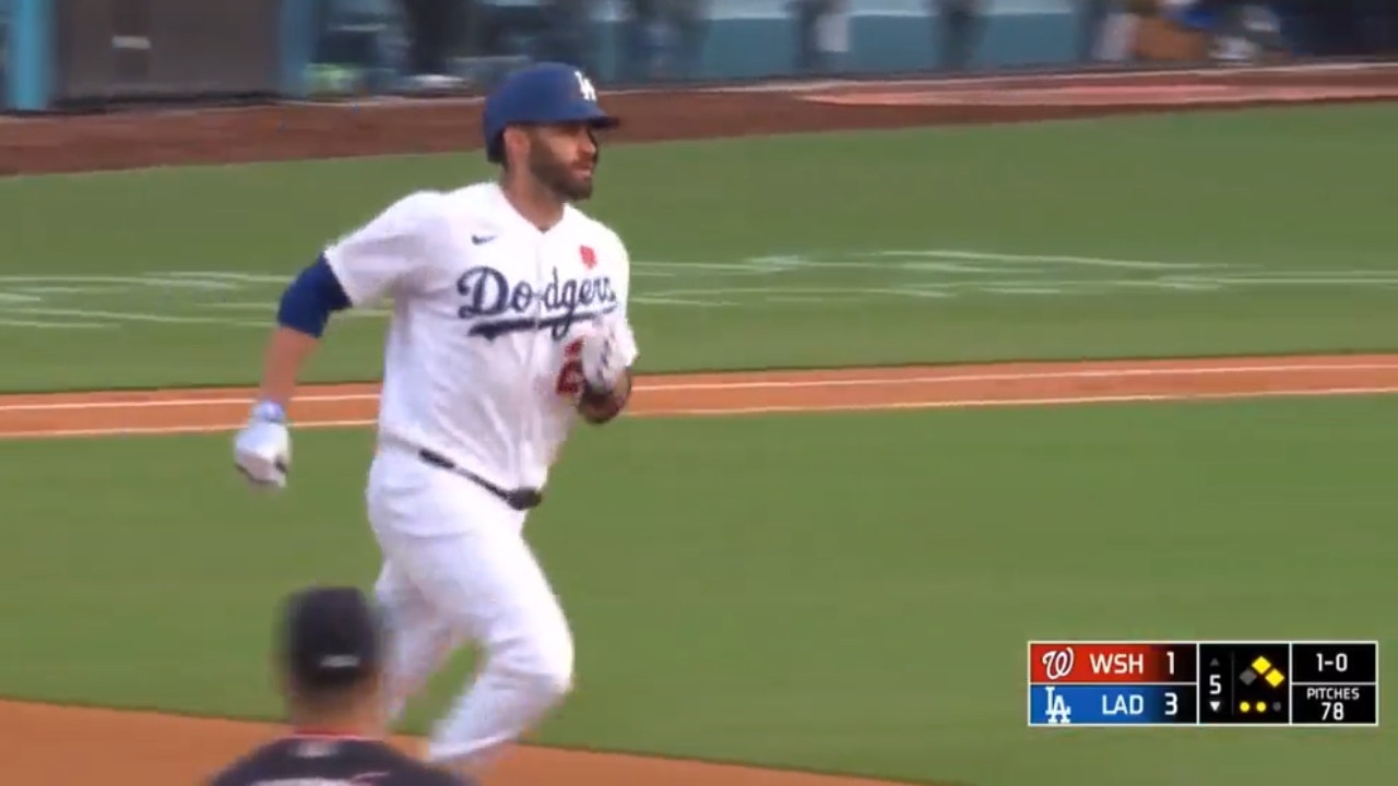J.D. Martinez cranks a three-run homer, expanding on the Dodgers' lead against the Nationals 