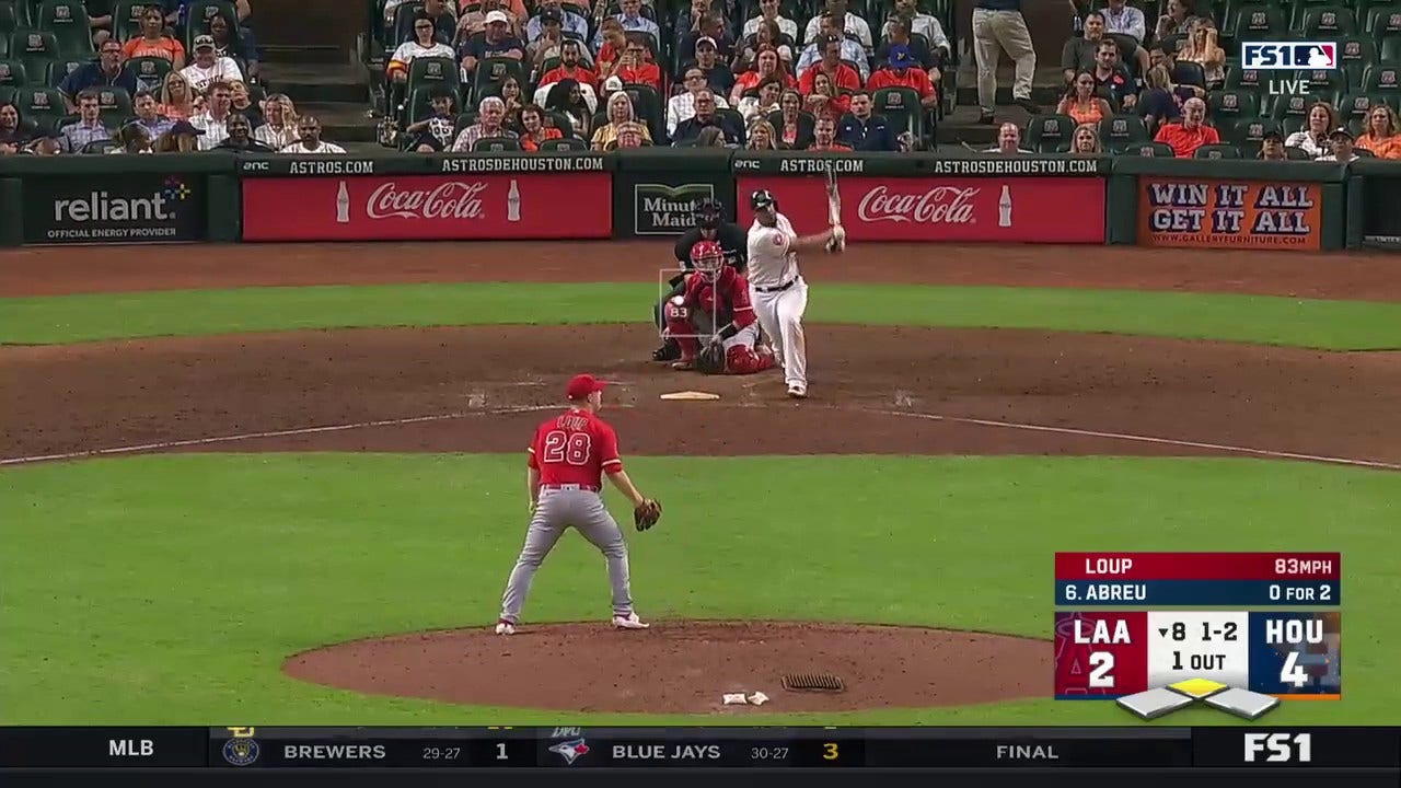 José Abreu's RBI single secures the Astros' 5-2 victory against the Angles 