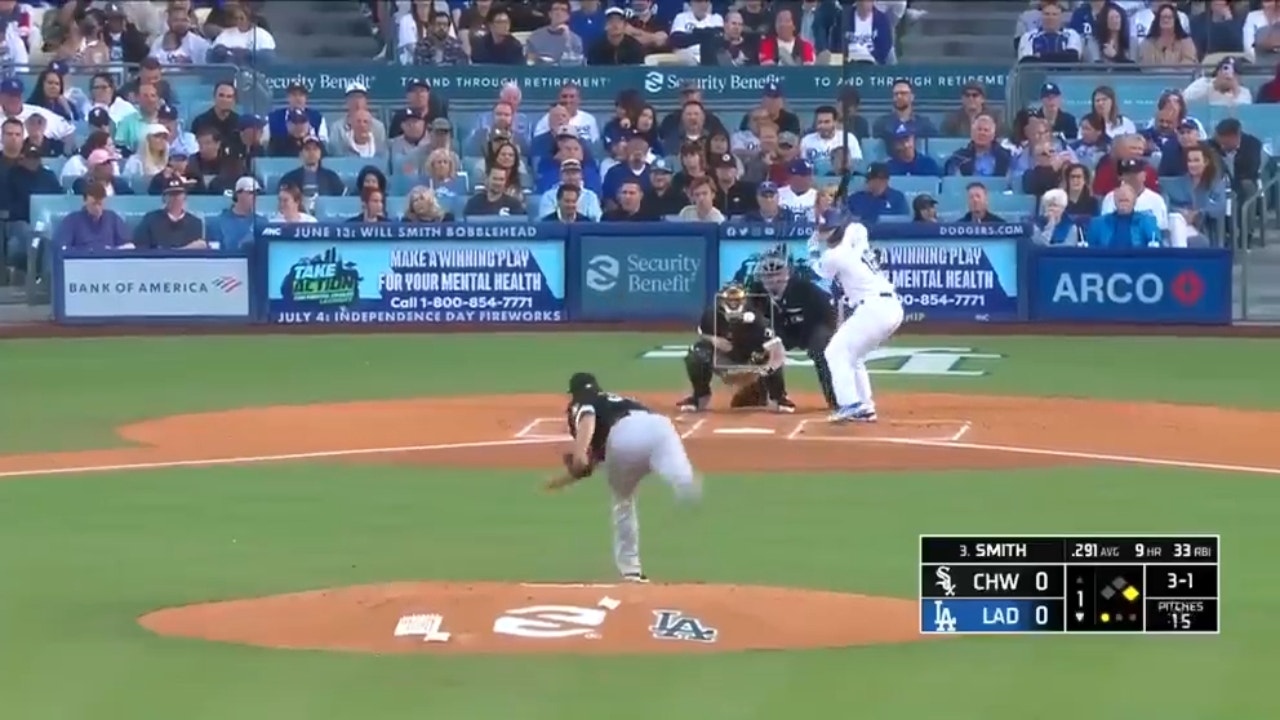 Will Smith knocks a two-run homer as Dodgers grab early lead over White Sox