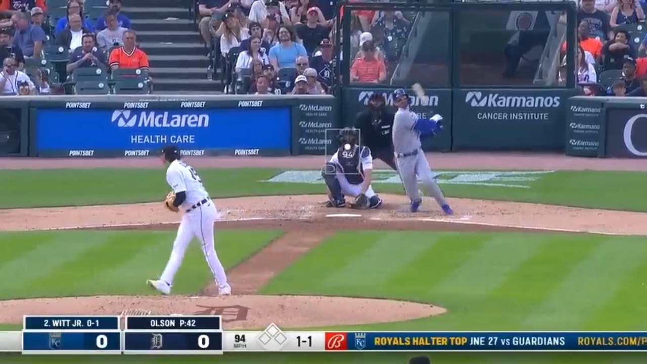 Royals' Bobby Witt Jr. and Maikel Garcia crush back-to-back homers in the fourth to extend the lead against the Tigers