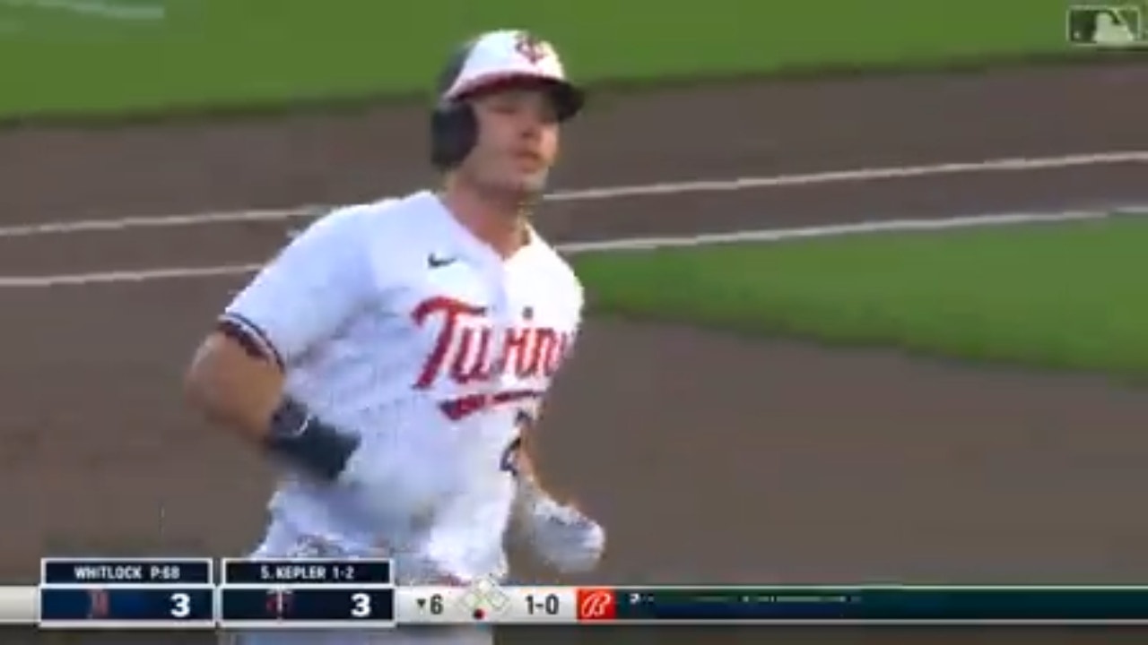 Twins' Max Kepler hits a go-ahead solo home run against the Red Sox