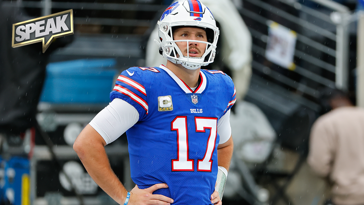 Bills' Josh Allen explains why Stefon Diggs had just 2 targets in blowout  win vs. Bears 