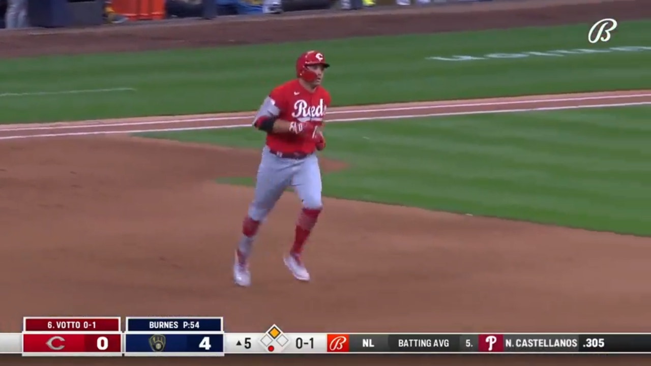 Joey Votto SMACKS a two-run home run to cut the Reds' deficit against the Brewers