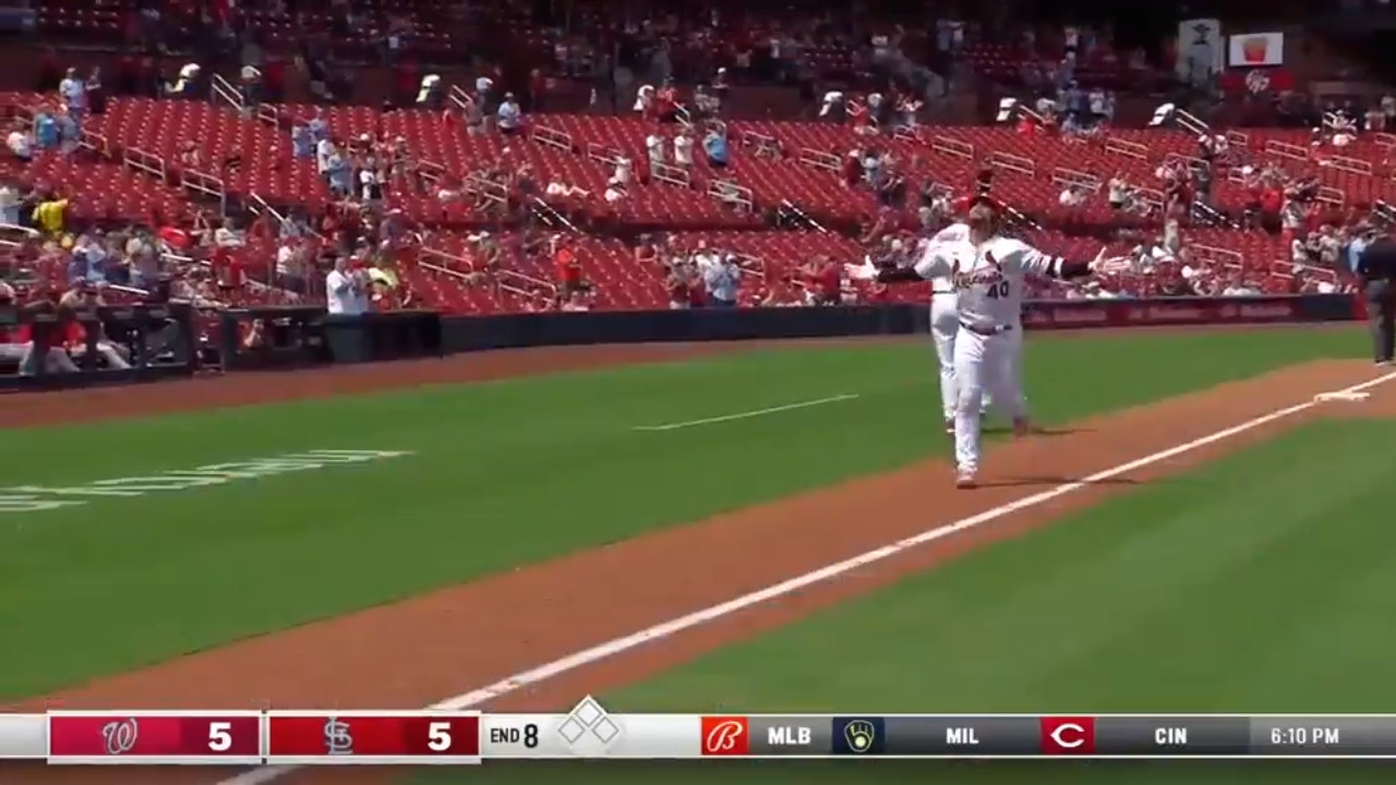Cardinals' Willson Contreras RIPS a solo home run to tie the game against the Nationals