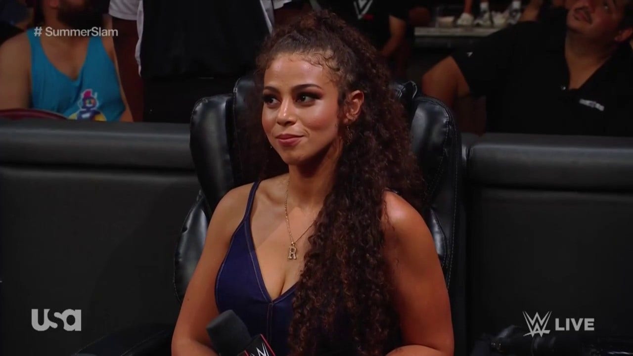 Logan Paul calls out Samantha Irvin in front of Ricochet on Monday Night Raw | WWE on FOX
