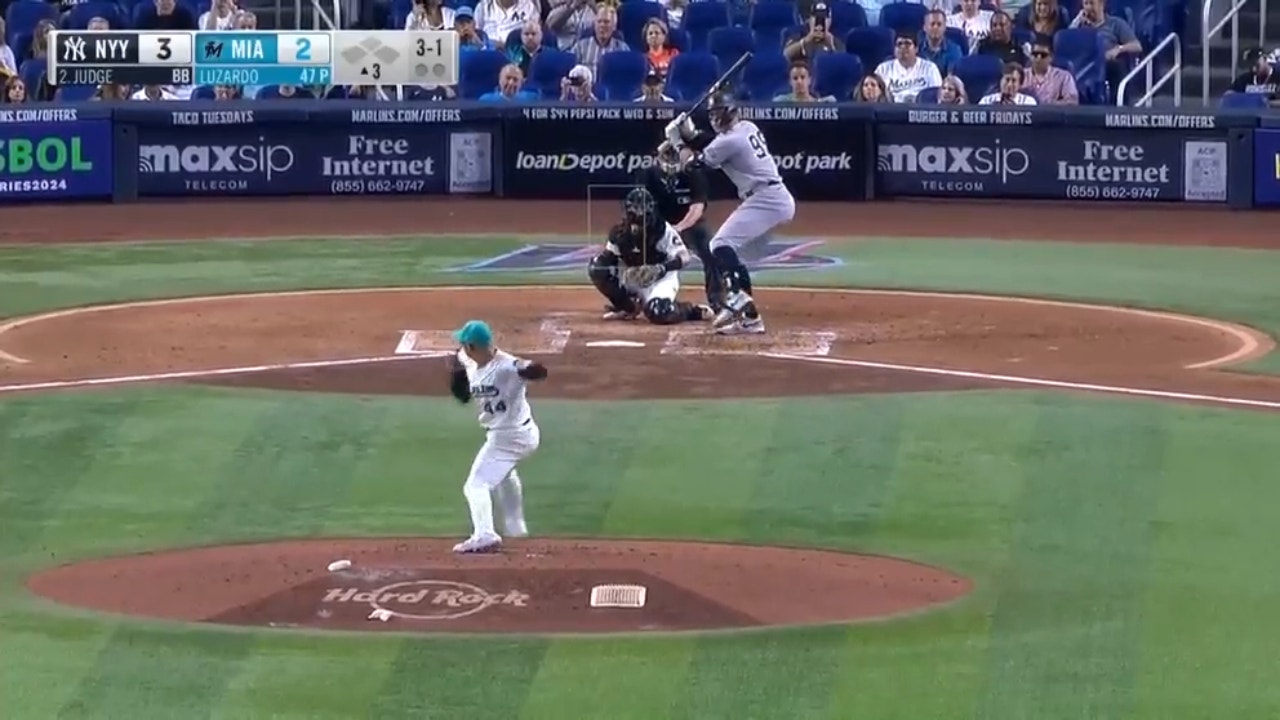 Aaron Judge blasts a 464-foot home run to extend the Yankees' lead over the Marlins
