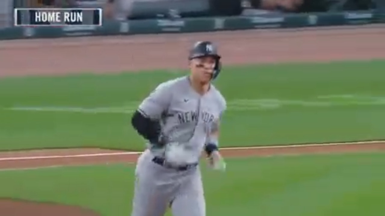 Aaron Judge and Gleyber Torres go back-to-back to extend the Yankees' lead over the Tigers