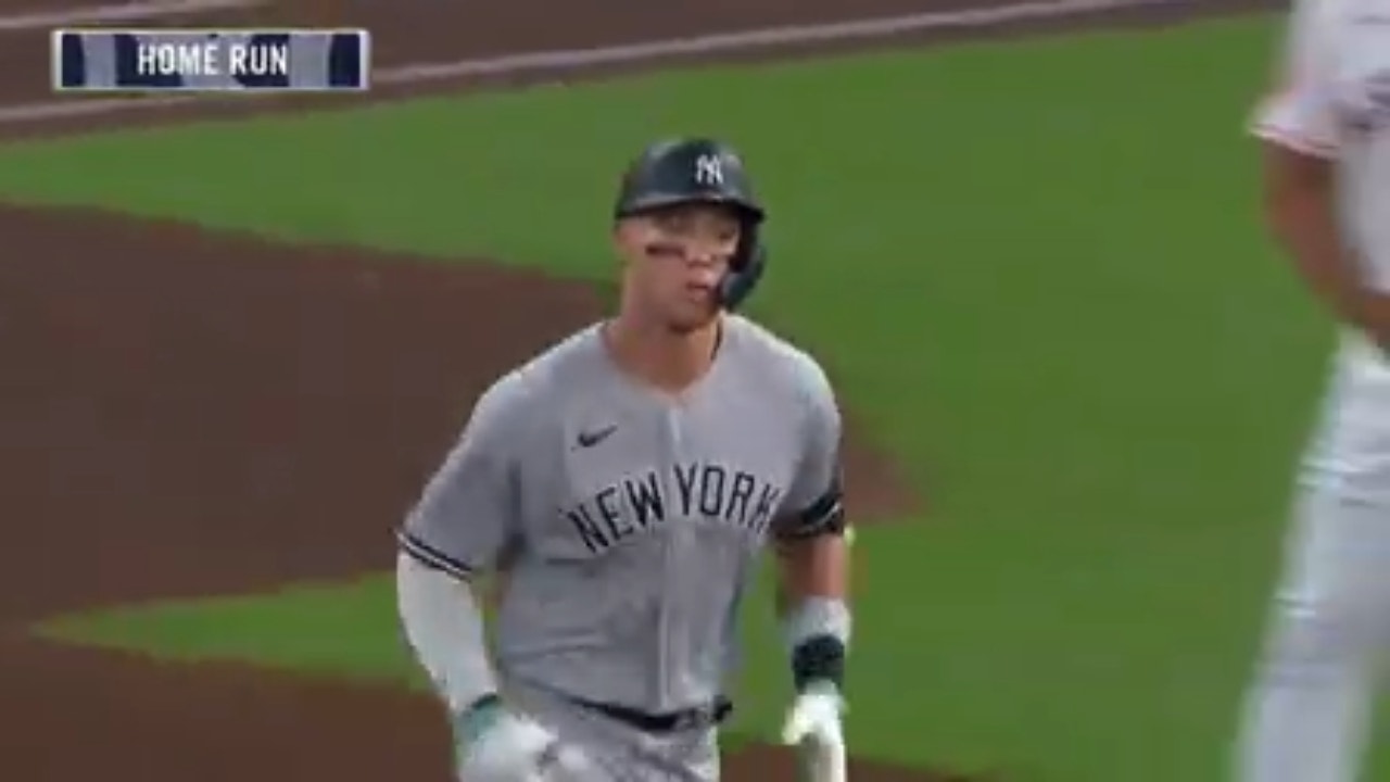 Aaron Judge smashes a home run, giving the Yankees a 3-2 lead vs. the Astros