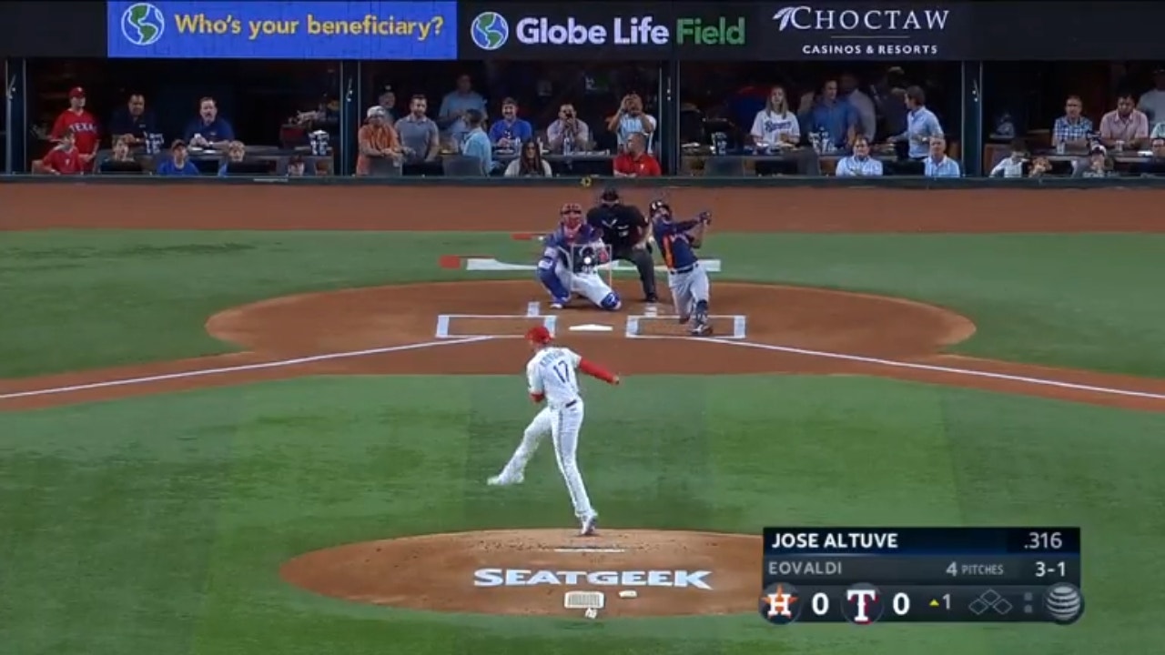 José Altuve ROCKETS a solo home run to give the Astros an early lead over the Rangers
