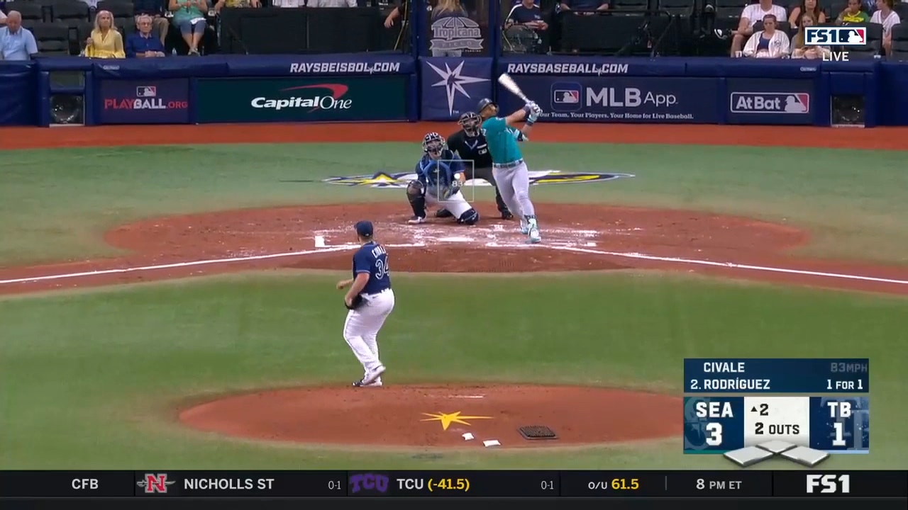 Julio Rodríguez's 29th homer of the season extends the Mariners' lead over the Rays