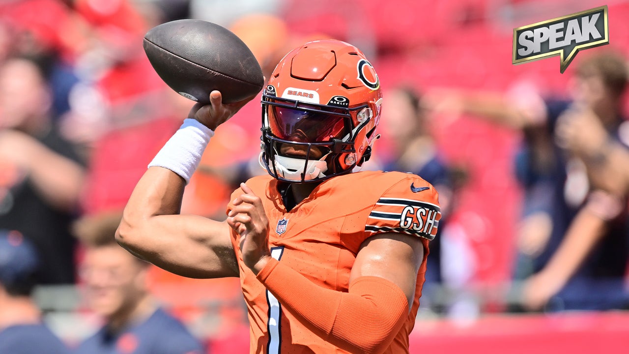 The Chicago Bears Podcast: Justin Fields Will Play vs Bills, Jonathan  Taylor Rumors