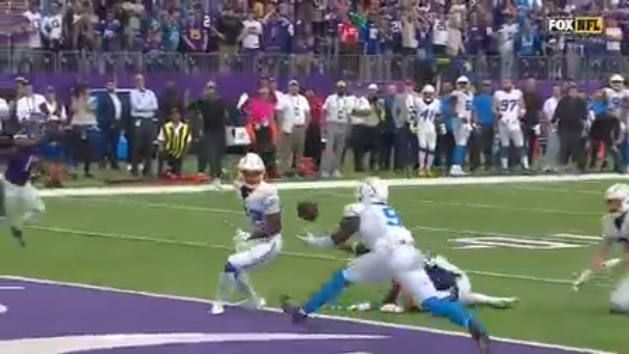 Chargers' Kenneth Murray picks off Kirk Cousins in the end zone to