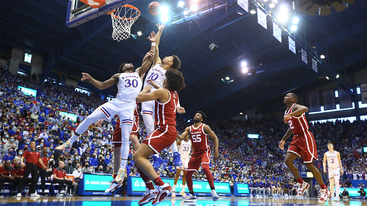 Jalen Wilson scores 22 points and leads Kansas' comeback over Oklahoma